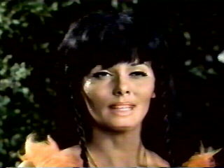 Nona - Tyree's woman - Nancy Kovack